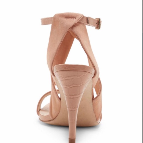 Kalkin Sandal LOUISE ET CIE - Blush Colour - Size 6M. Like New Condition. - Picture 2 of 7